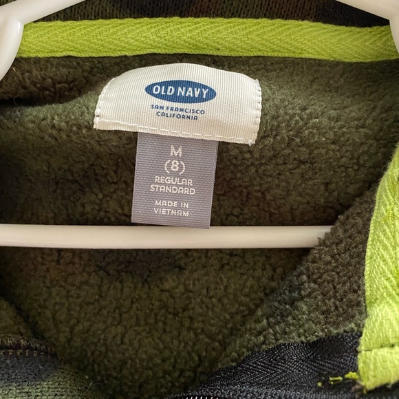 Boys Old Navy 3/4 Zip Camo Pullover - Picture 9 of 10